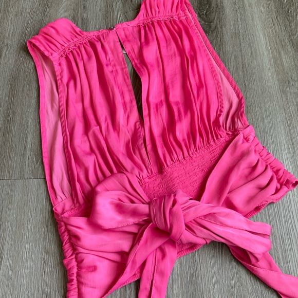 Free People Fuschia Pink Deep V-neck Wrap Tie Waist Satin Crop Top Size M - Picture 8 of 12